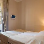Hotel De La