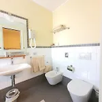 De La Hotel Pietra Ligure