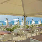 De La Hotel Pietra Ligure