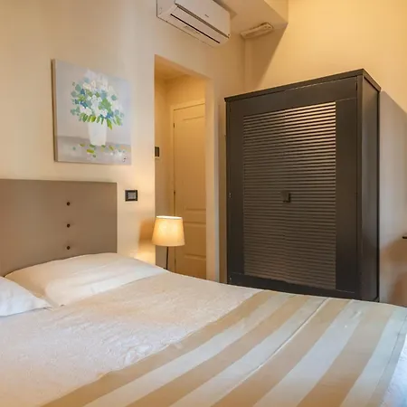 Hotel De La Plage 3*