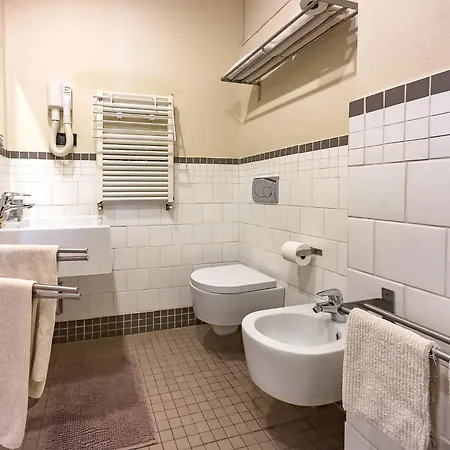 De La 3* Pietra Ligure