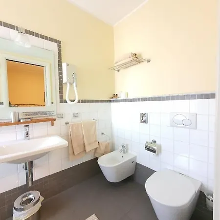 De La Plage Hotel Pietra Ligure
